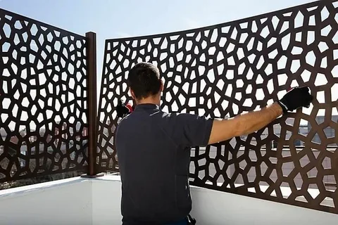 معلم سواتر بالخبر